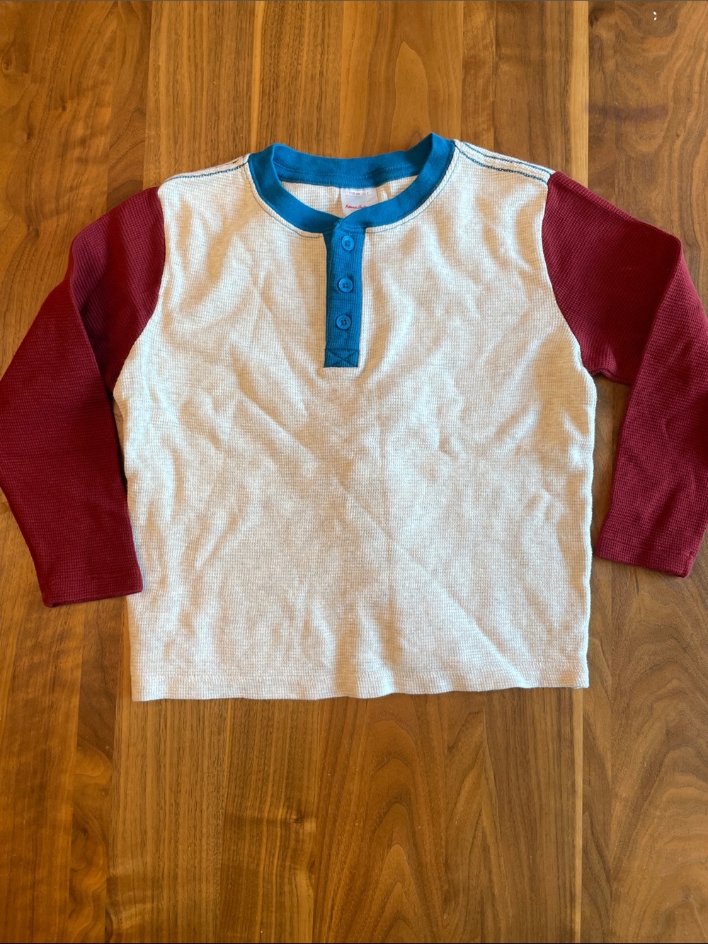 Hanna Andersson White Waffle Henley with Blue Trim and Burgundy Sleeves